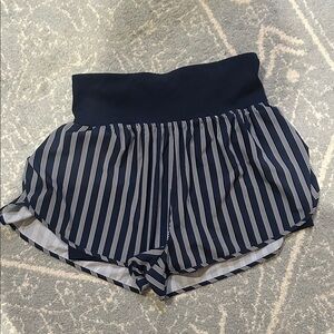 Wilson 	SPLIT COURT SHORT CLASSIC NAVY/STONE size L